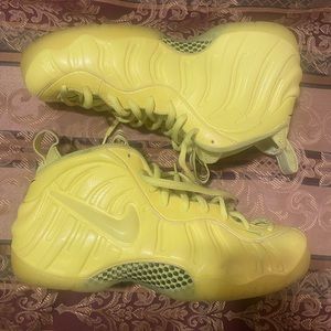 Air Foamposite Pro “Volt” (2014)